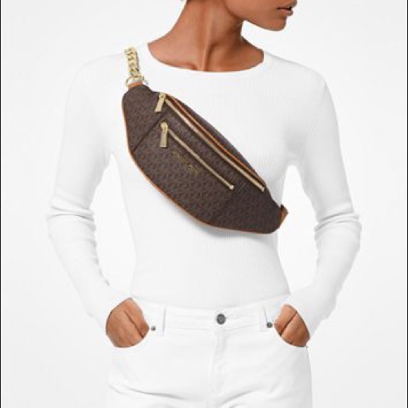 Michael Kors Handbags - ❤️HP❤️ MIchael Kors signature belt bag crossbody